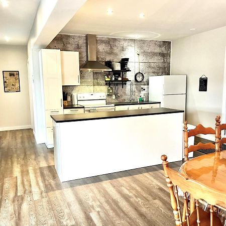 Sutton - Condo Au Coeur Du Village Екстериор снимка