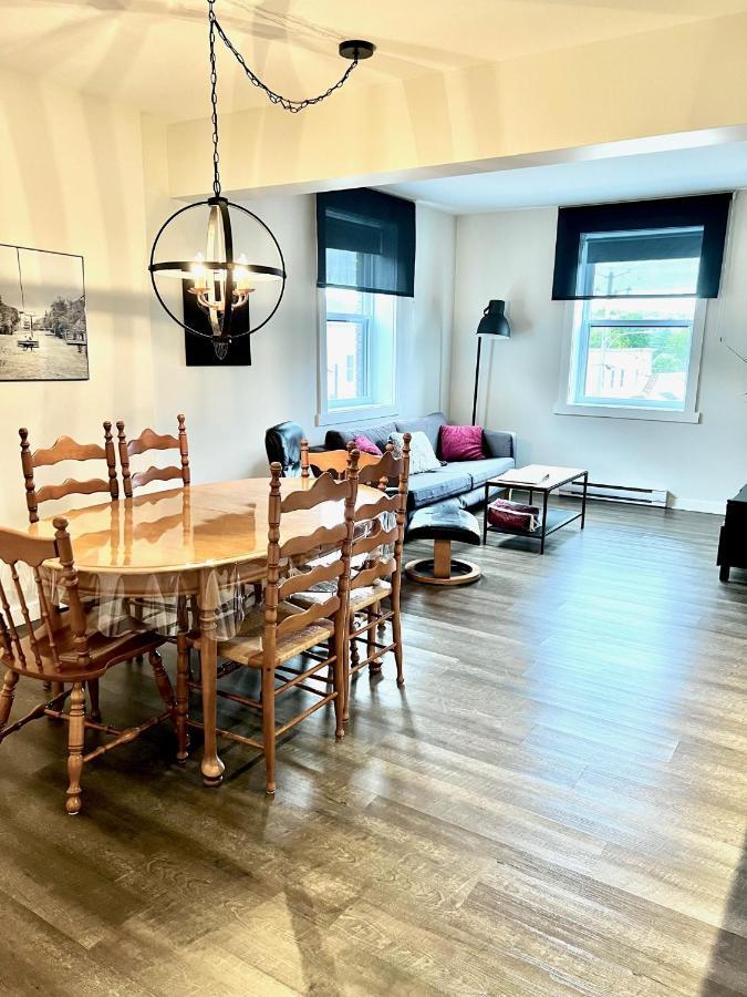 Sutton - Condo Au Coeur Du Village Екстериор снимка