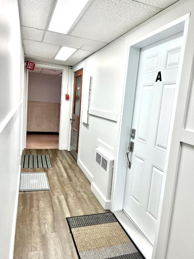Sutton - Condo Au Coeur Du Village Екстериор снимка